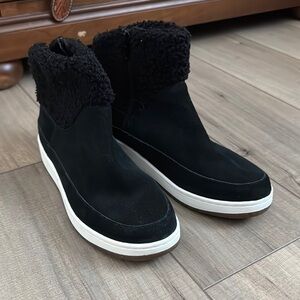 Aetrex Winnie Women’s Black Boots